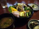 遊膳館の海鮮丼。ほんとにここは埼玉か？