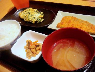 20090226-ミキ③アジフライ・大豆煮物