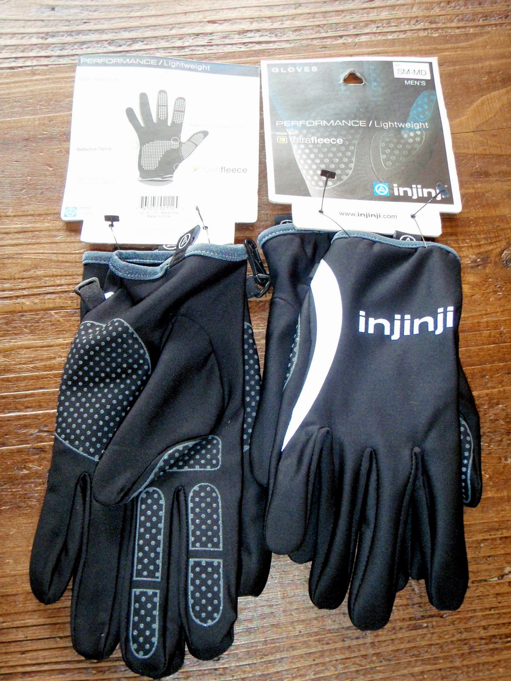 5本指ソックスのインジンジ フィット感抜群の薄手グローブ Injinji / PERFORMACE Lightweight Gloves イン
